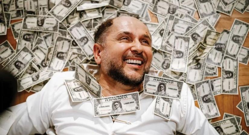 Olvasom, hogy Majka immár a közgazdaságtanhoz és a biztonságpolitikához is ért - Mandiner