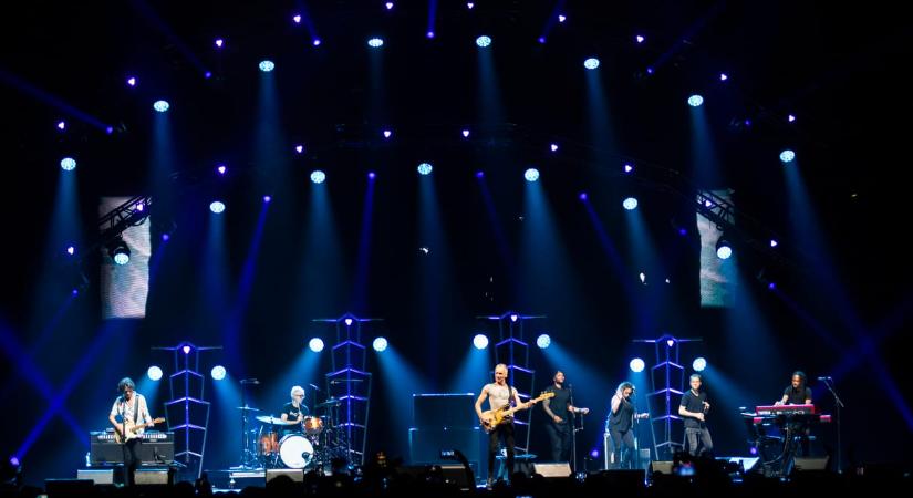 Szívrohamot kapott koncert közben Sting kísérőzenekarának a dobosa - HVG - Kultúra