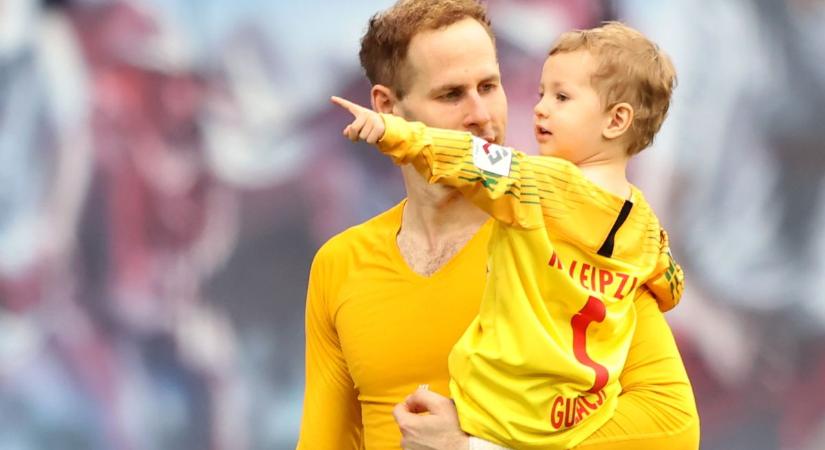 Gulácsi Péter átadja a stafétát, íme a bizonyíték – Videó - Ripost
