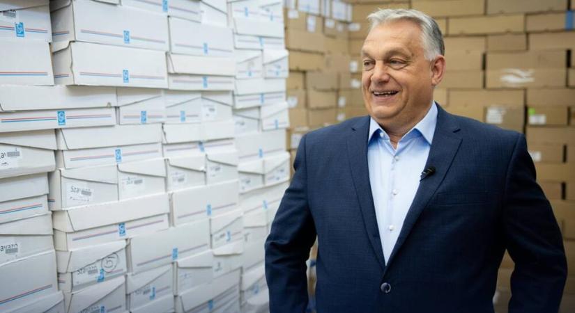 Orbán Viktor „tejbetök-üzemmódba” került a visszaküldöttnek mondott VOKS 2025-ös szórólapoktól - Városi Kurír