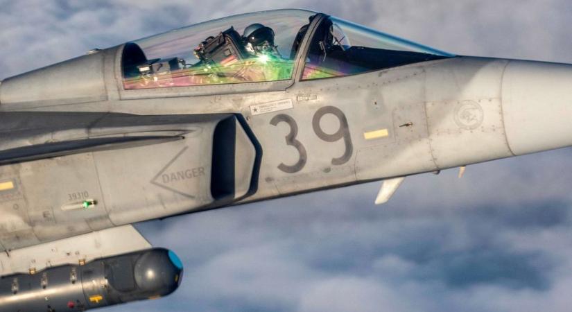 A jövő pilótái köztük vannak – te is vezethetsz Gripen vadászgépet - Veol