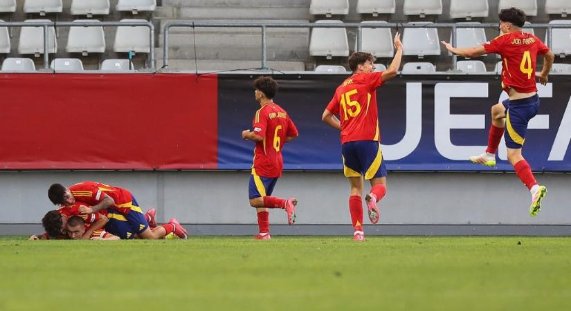 Szögletgóllal színesített mesternégyes és 11 gólos őrület az U19-es Eb-elődöntőben - Rangadó