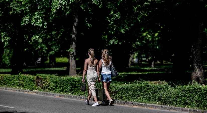 Az északi tájakon csapadékkal indul a kedd, de később ismét jön a napos kánikula - Index - Belföld