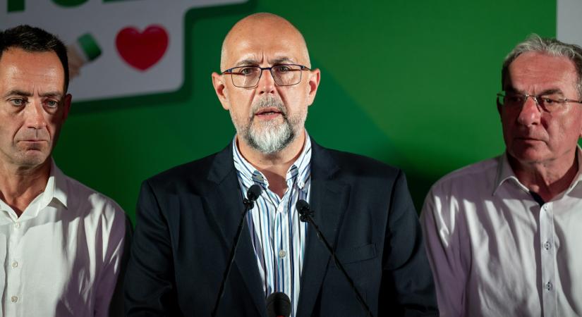 Kelemen Hunor: az RMDSZ folytatja a kormányzást az új négypárti koalícióban - Külhoni Magyarok