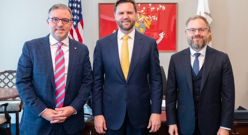 Orbán Balázs fotózkodott J. D. Vance-szel - 444.hu