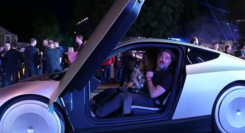Sorozatosan szegik meg durván a KRESZT-t a Tesla új robottaxijai - PC Fórum