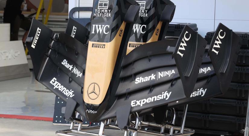 Tom Cruise is megjelent az F1-es film londoni bemutatóján - F1világ