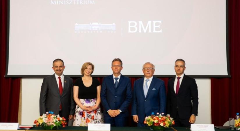 Hivatalosan is magánfenntartású egyetem lett a BME - Eduline
