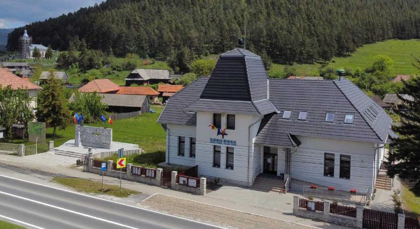 Év végéig elkészülhet a víz- és csatornahálózat Vaslábon és Marosfőn - Maszol