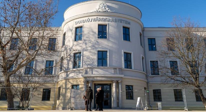 Pályázati lehetőség fiatal kutatóknak és alkotóknak - Duol