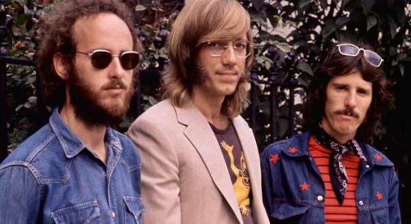A The Doors tagjai nem látták Jim Morrison holttestét - Rockbook