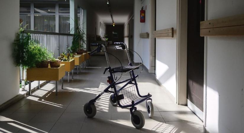 Azt hitte, sima útja lesz a hajdú-bihari idősotthonba, de szembejött a rideg valóság - Haon