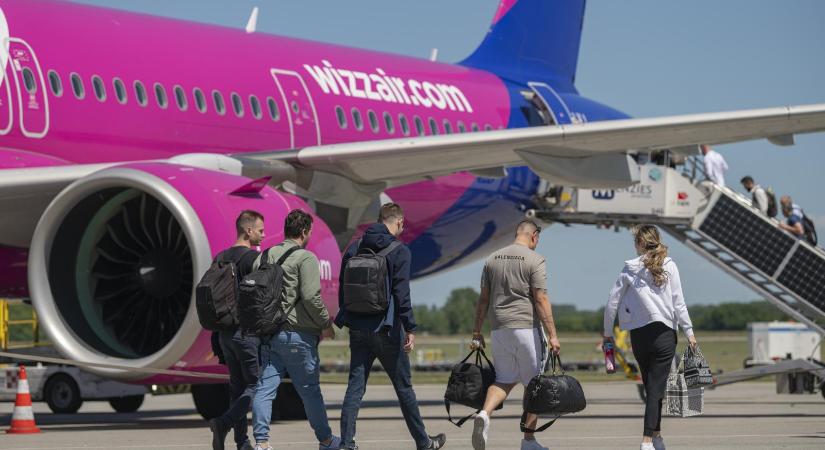Jól vannak a Dubaj helyett Rijádban landolt gép utasai - Népszava