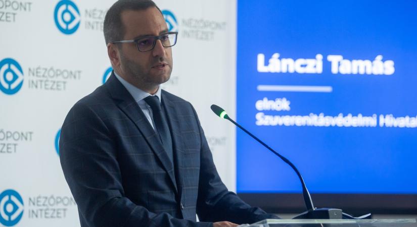 Lánczi Tamás nélkül kezdődött az Átlátszó Szuverenitásvédelmi Hivatal ellen indított pere - Magyar Hang