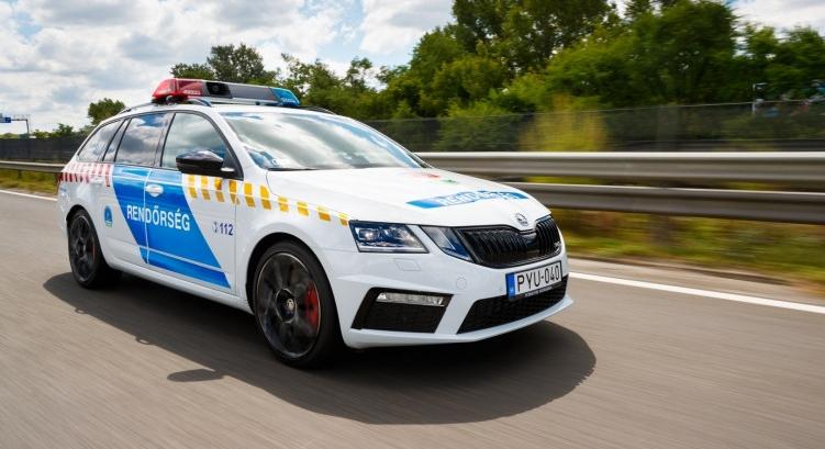 Súlyos baleset Szentendrén: mentőhelikopter, teljes útzár - Infostart