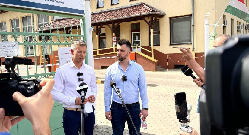 Magyar Péter rövidesen a vásárhelyi kórházat is meglátogatja – most a szentesiben járt - Hódpress