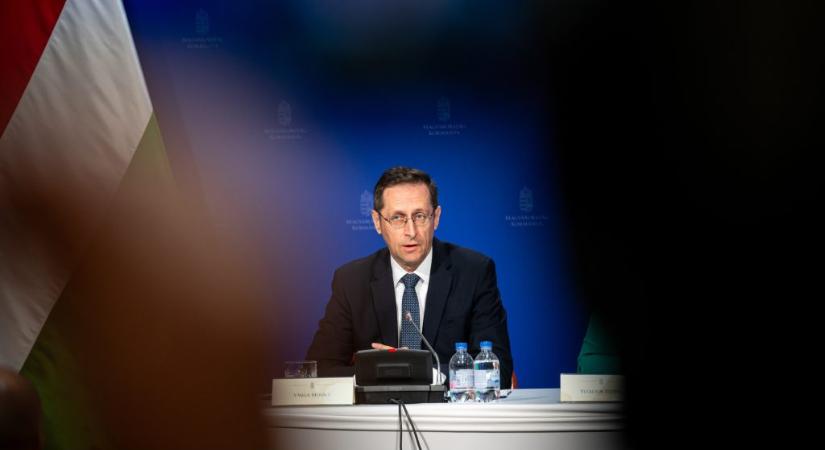 Varga Mihály: A következő hónapokban gyorsulhat az infláció - 24.hu