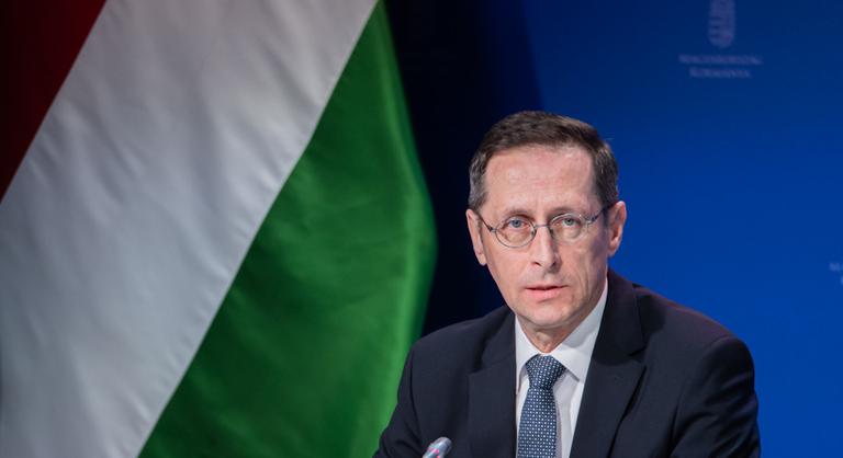 Varga Mihály kemény üzenettel állt ki a jegybank függetlenségéért - Index - Gazdaság