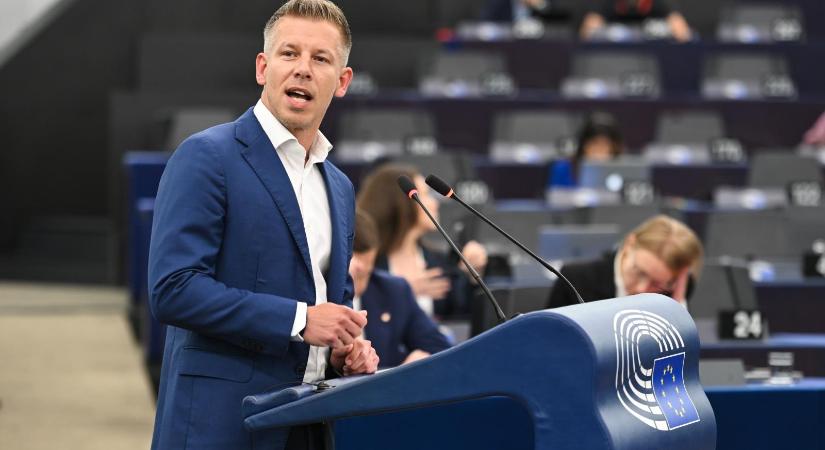 Magyar Péter: Ki ül többet a hűvösön, miniszterelnök elvtárs? - Népszava
