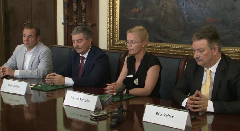 Debreceni Egyetem: újabb kapuk nyílnak meg a kistelepülések vezetőinek szóló képzésben - Dehir