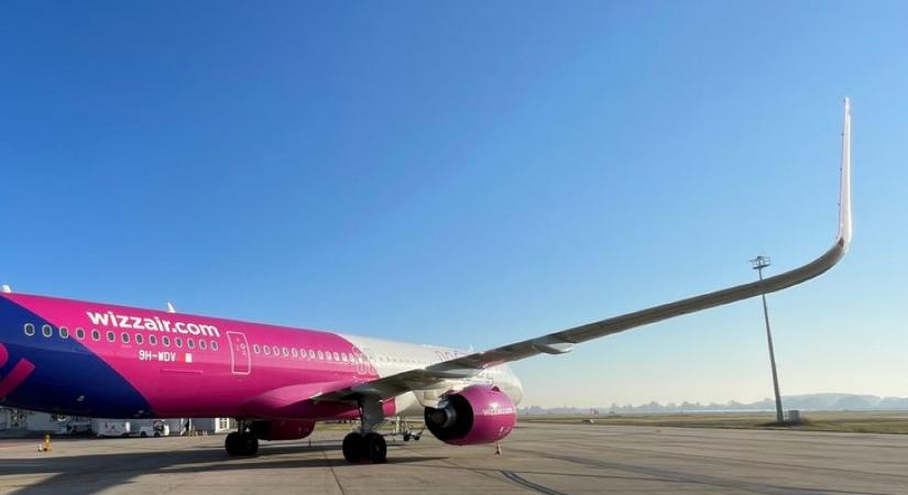 A közel-keleti háború miatt több tucat magyart hagyott Dubajban a Wizz Air, hatósági vizsgálat indult - 444.hu