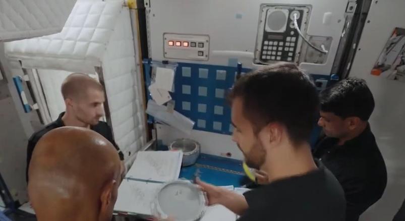 Radar – Szerda reggel 5:55-től élőben közvetíti a HírTV Kapu Tibor űrmissziójának indulását  videó - HírTV