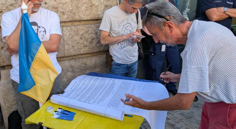 Visszaszólt Orbán azoknak a tízezreknek, akik levélben ítélték el a Fidesz Ukrajna-ellenes uszítását - kontroll.hu