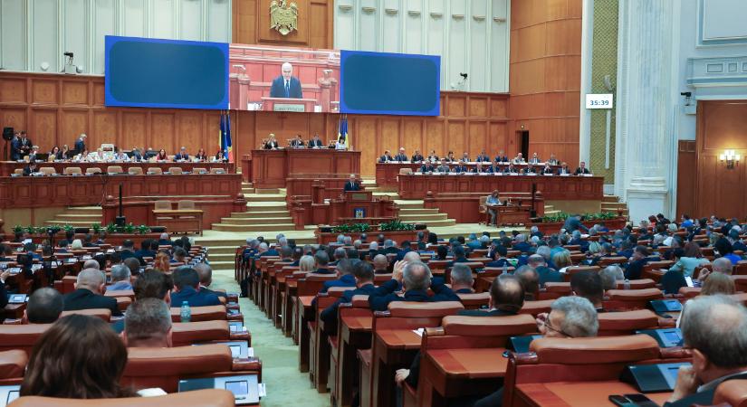 Szakértő: példa nélküli, nagyon furcsa szuperkoalíció alakult Romániában - Infostart - Külföld