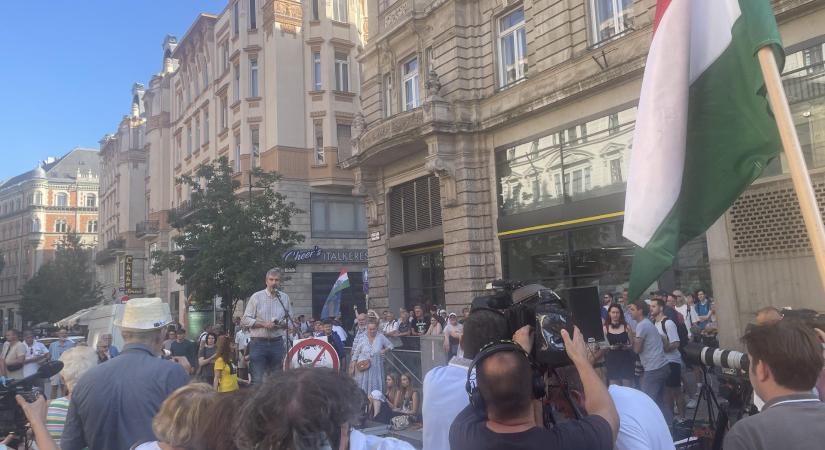 Hadházy Ákos: Lehet, hogy erőt nem mutatunk, de példát igen - Magyar Hang