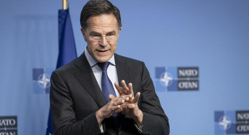 A NATO főtitkára agyondicséri Trumpot a csúcstalálkozó előtt - 444.hu