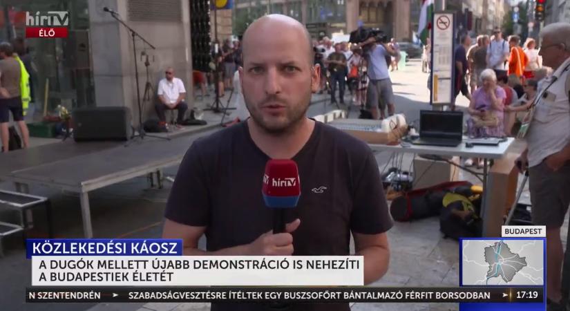 A dugók mellett újabb demonstráció is nehezíti a budapestiek életét  videó - HírTV