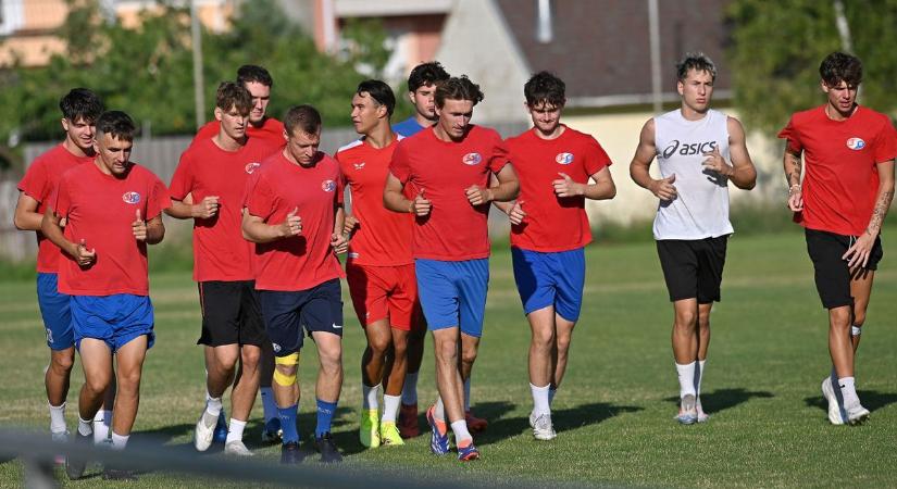 Eger SE: tengelycsere, csőtörés, újdonsült apuka és NB I.-es próbázó - Heol