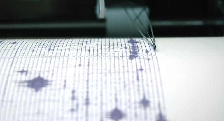 Földrengés volt kedd este Győr közelében - Index