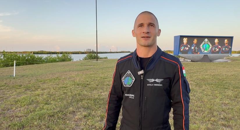 „Nagyon nyugodt” – Kapu Tibor tartalékűrhajósa a kilövés előtt nyilatkozott - atv.hu