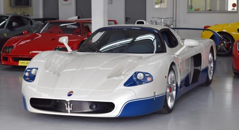 A Ferrari Enzónál is sokkal ritkább Maseratit kínálnak eladásra - HVG - Autó