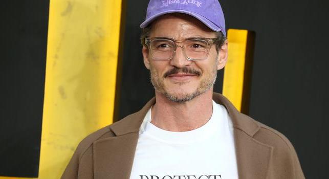 Pedro Pascal újra beszólt Rowlingnak: „A zaklatóktól felfordul a gyomrom" - Esport 1