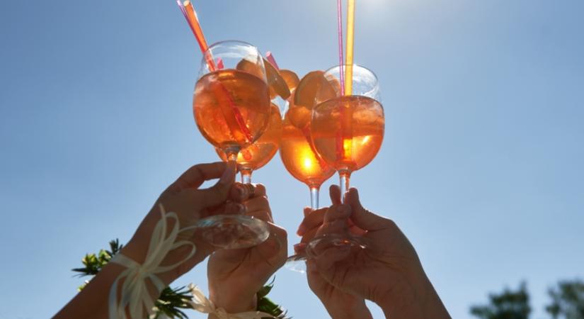 Megszületett a döntés: ebben a városban tilos mostantól alkoholt fogyasztani - Elle