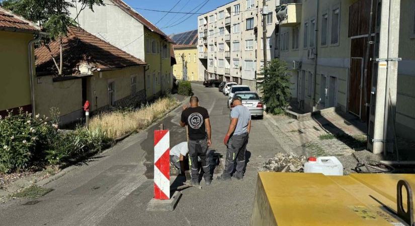 Beszakadt egy egri utca - Heol