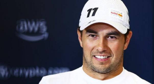 Perez új menedzserrel dolgozik a 2026-os visszatérésen - Formula