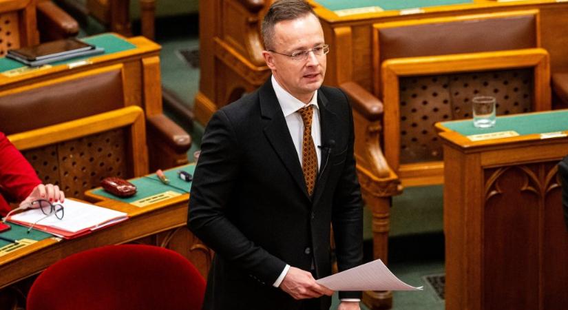 Szijjártó Péter: Magyarország a nemzetközi űripar élvonalába repült - 24.hu