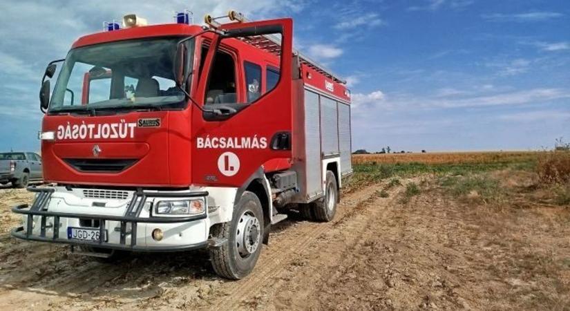 Füstbe borult Bács-Kiskun, rendkívül sok bejelentés érkezett nagy tüzek miatt - BAON