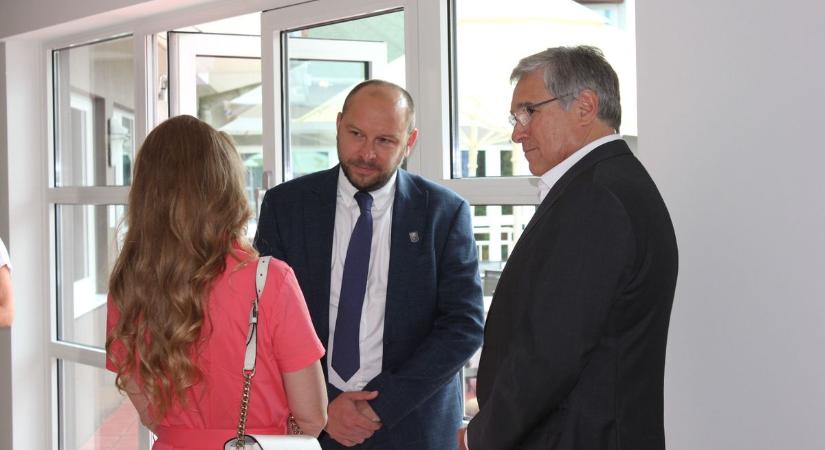 Hévíz meggyógyítja a világot: újra itt vannak az oroszok - Zaol