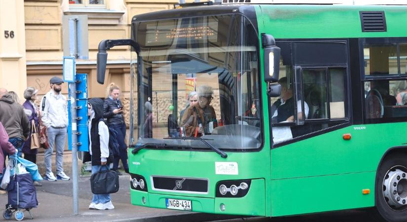 Hatalmas buszos balhé készül Pécsen – már tudják is, hogy mi fog történni! - Bama
