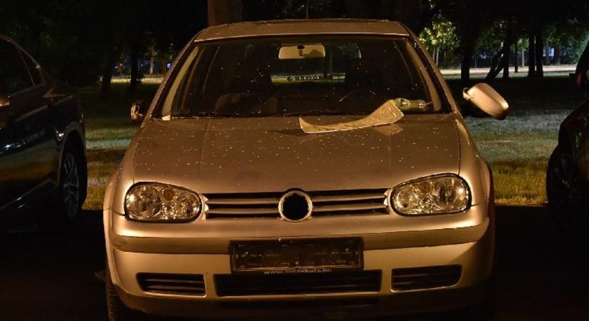 Hurrikánként tombolt egy férfi Győrben - 24.hu