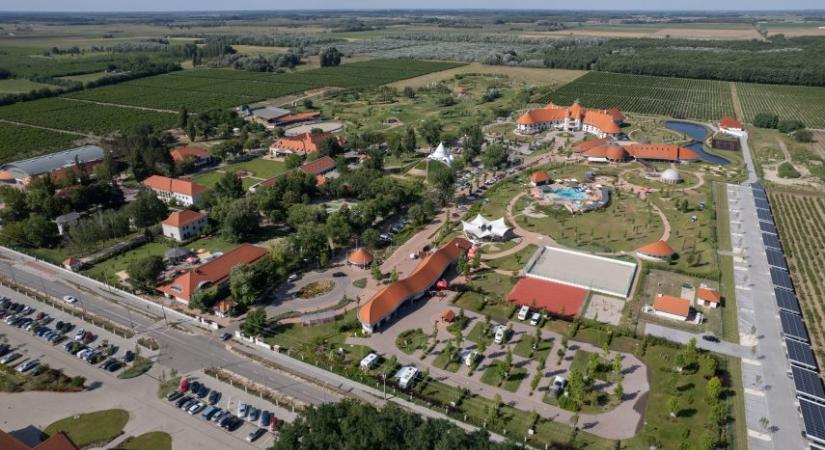 Még lehet jelentkezni a lakitelki műfordító és országismereti táborokba - kultura.hu