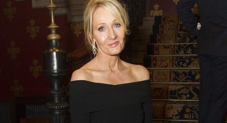 JK Rowling szerint fényképekkel kellene ellenőrizni a női mosdókat - Humen
