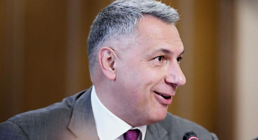 ÉKM: Egyeztetünk a plázastopról. Kereskedők: Velünk ugyan nem - HVG - Vállalkozás