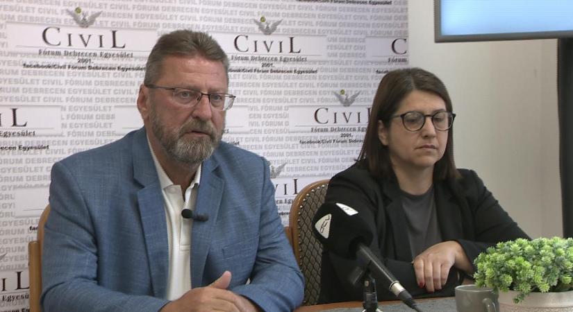 Tovább vitázik a parkolási rendszerről a Civil Fórum és a Fidesz-KDNP - Dehir