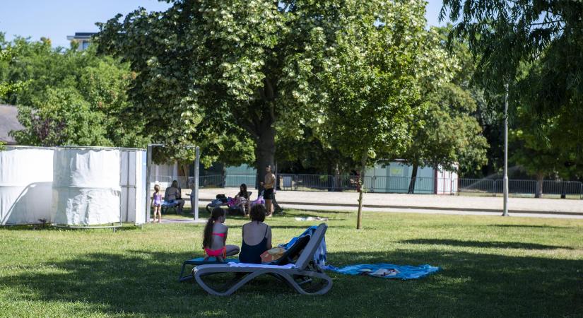 Péntekig meghosszabbítják Magyarországon a harmadfokú hőségriadót - Népszava