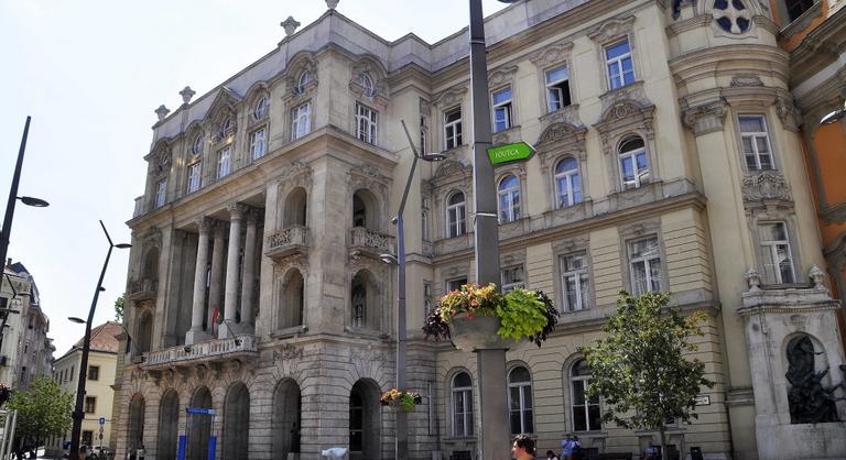 Tizennyolc milliárd forintot kap béremelésre a HUN-REN, négy kutatóközpont az ELTE-hez kerül - Index - Belföld